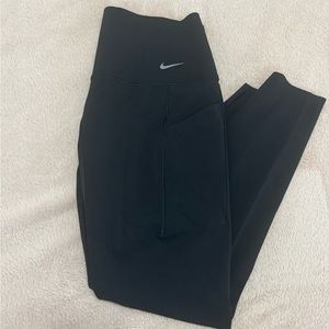 Black Nike Universe Leggings